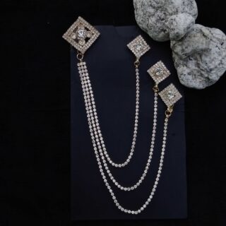 Square Golden Brooch For Men & Women 3.1