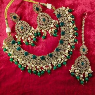 Green Monalisa Stone With Reverse American Diamond Flower Replica Necklace Set With Matching Tika (SG351396)