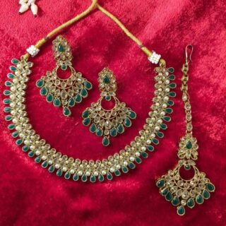 Monalisa Stone With Reverse American Diamond Replica Necklace Set With Matching Earrings (SG35660)