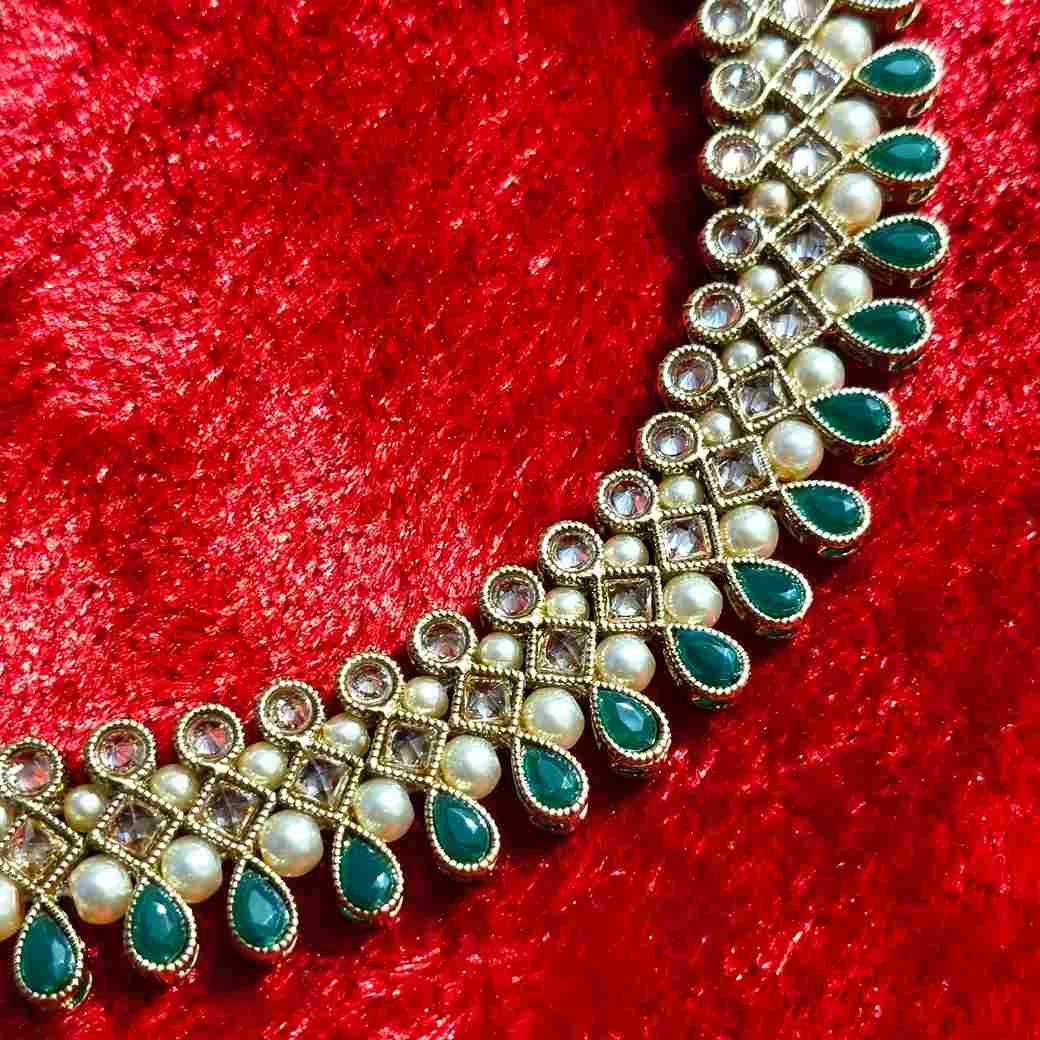 Monalisa Stone With Reverse American Diamond Replica Necklace Set With Matching Earrings (SG35660) - Image 4