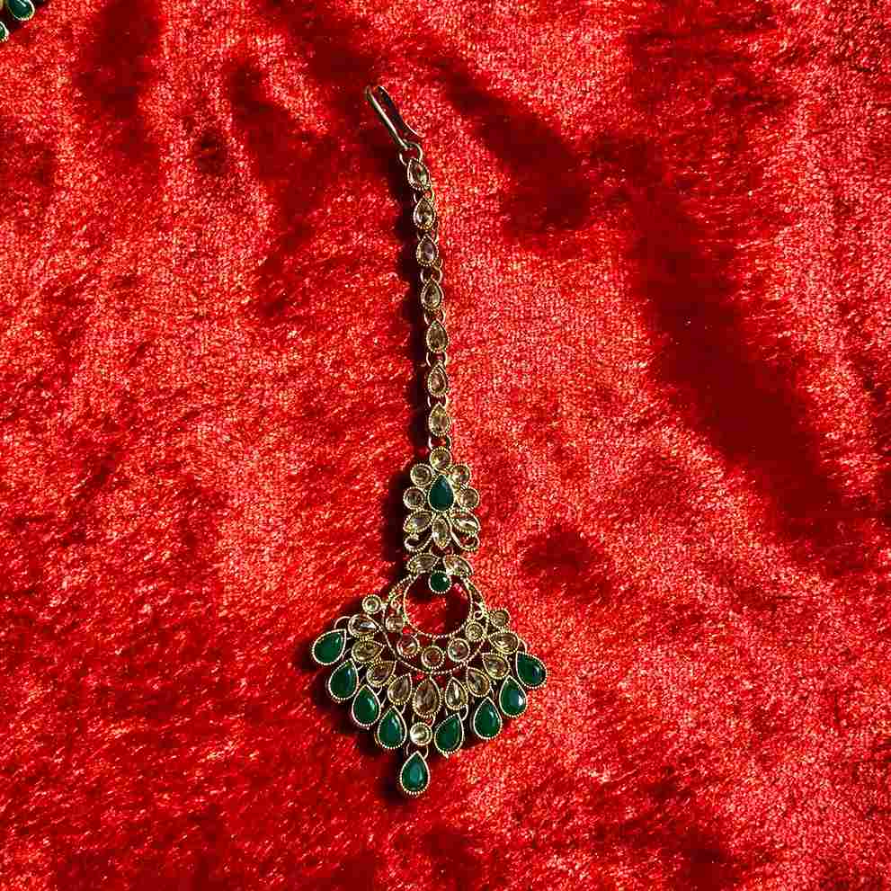 Monalisa Stone With Reverse American Diamond Replica Necklace Set With Matching Earrings (SG35660) - Image 3