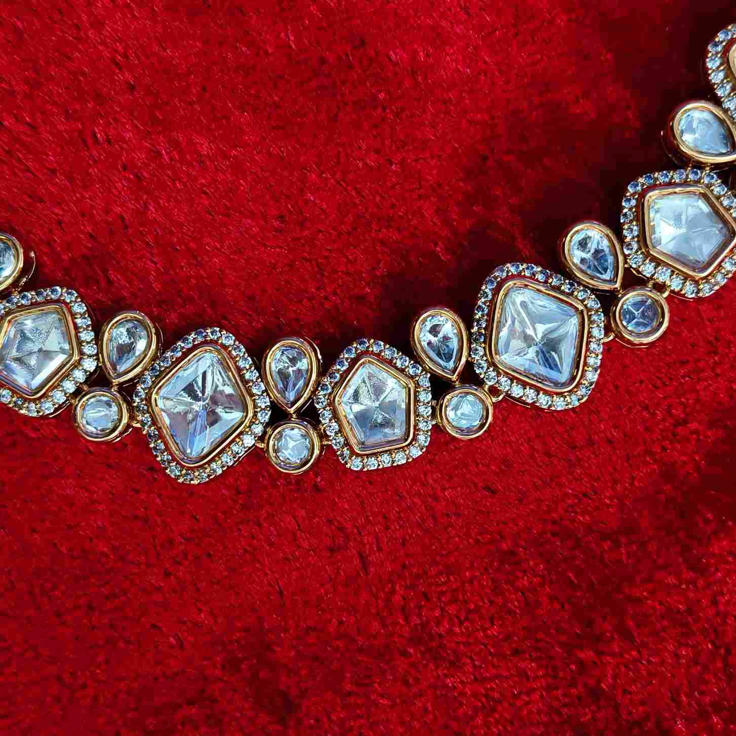 White Pentagon Kundan Polki Micro American Diamond Necklace Set With Matching Tika (SG351310) - Image 3