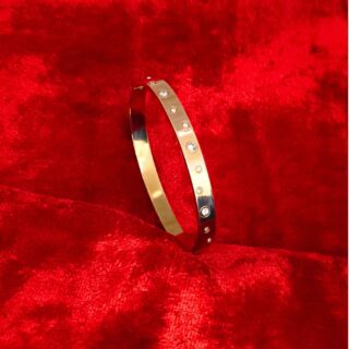 Gold-Plated AD Bangle-Style Circle Anti Tarnish Bracelet (SG20159)