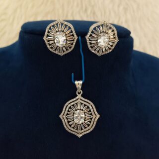 Luxury Aqua Crystal American Diamond Pendant With Matching Earrings (SG50204)