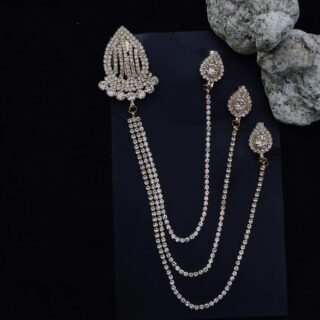 Shield Golden Brooch For Men & Women 1.3