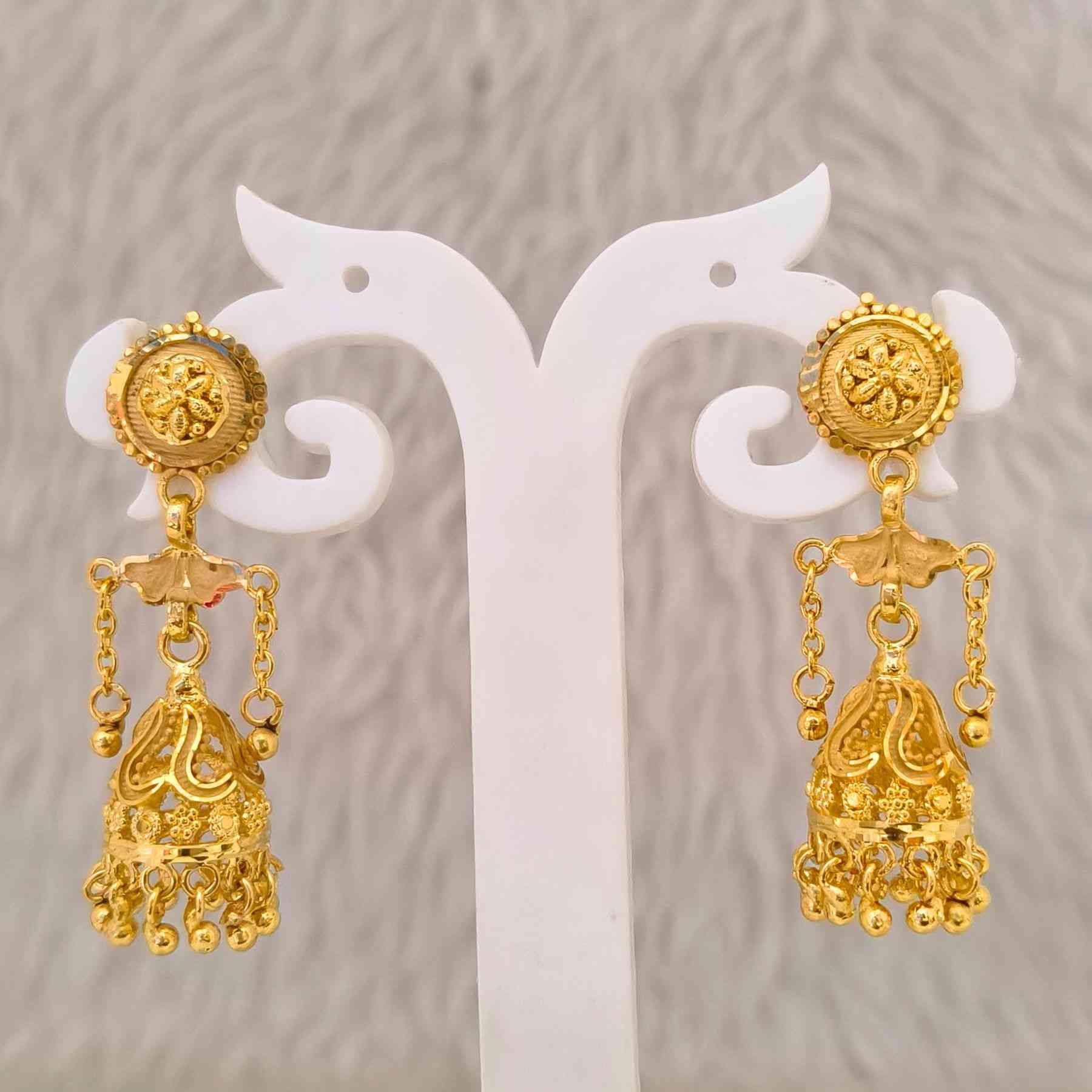 Forming Gold Flower Pattern Lightweight Jhumki For Women And Girls(SG25280) 2 Forming Gold Flower Pattern Lightweight Jhumki For Women And Girls(SG25280) - Image 2