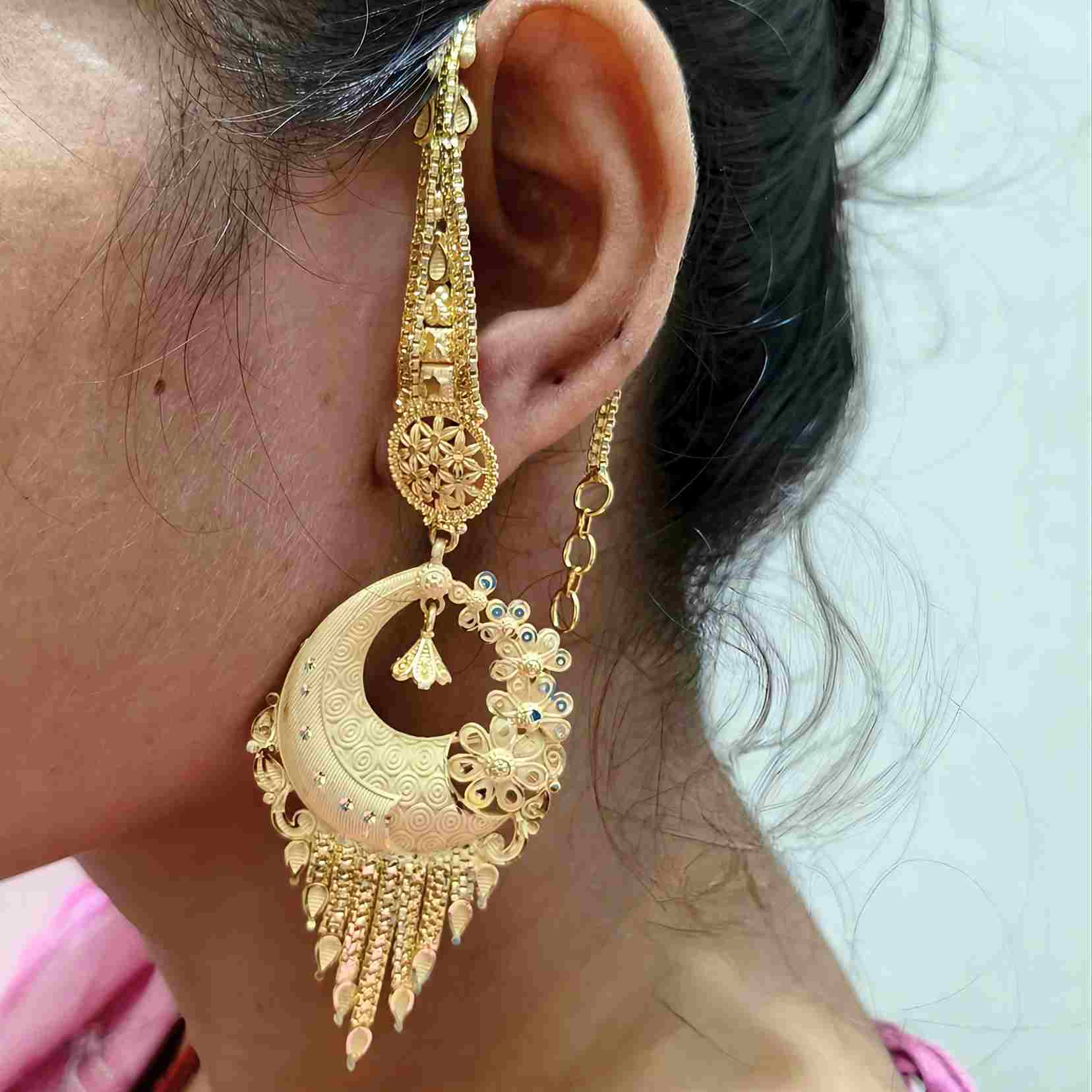 Forming Gold Flower Pattern Lightweight Earrings With Tana Chain For Women And Girls(SG25385) 3 Forming Gold Flower Pattern Lightweight Earrings With Tana Chain For Women And Girls(SG25385) - Image 3
