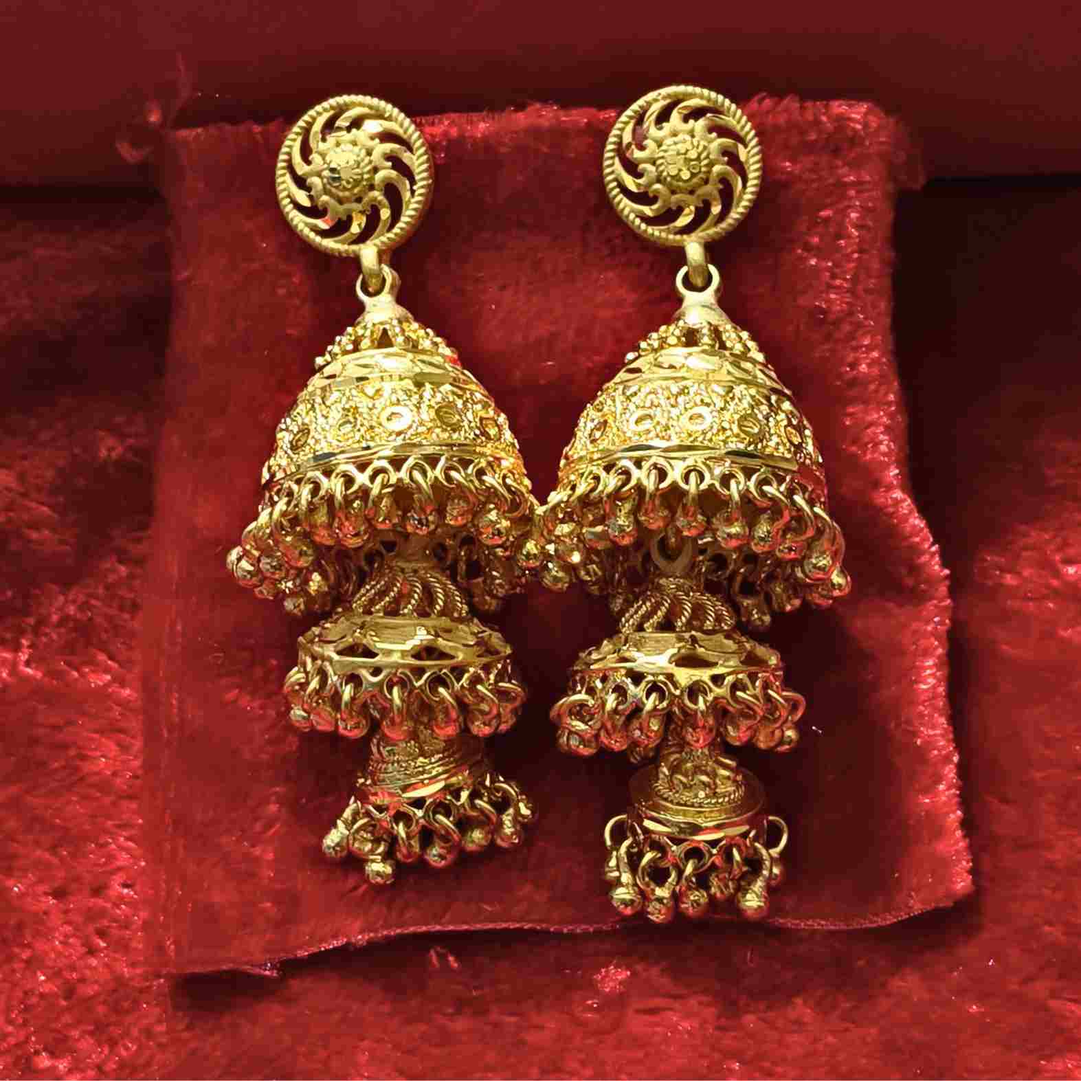 Forming Gold Jhumar Pattern Lightweight Jhumka For Women And Girls(SG30630) 1 Forming Gold Jhumar Pattern Lightweight Jhumka For Women And Girls(SG30630)