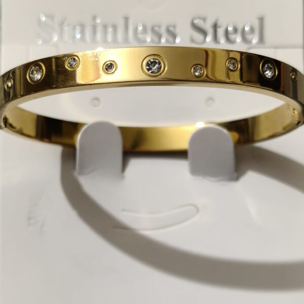 Gold-Plated AD Bangle-Style Circle Anti Tarnish Bracelet (SG20159) - Image 2