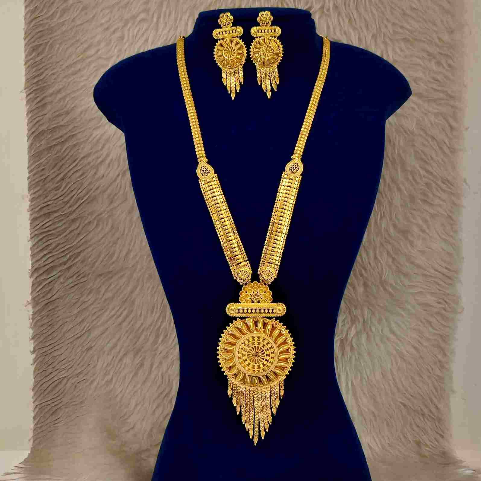 Forming Gold Mirror Large Rani Haar Necklace Set With Matching Earrings (SG251925) 1 Forming Gold Mirror Large Rani Haar Necklace Set With Matching Earrings (SG251925)