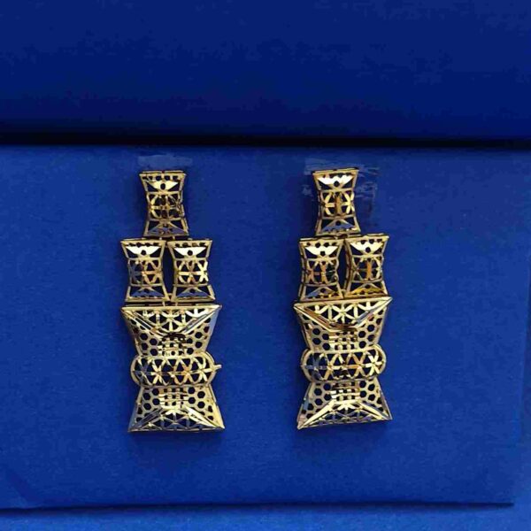 Gold Plated Damru Style Necklace Set With Matching Earrings (SG01675) - Image 3