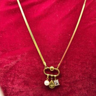 Gold Plated Stainless Steel Luxury Anti Tarnish Chain For Girls (SG20170)