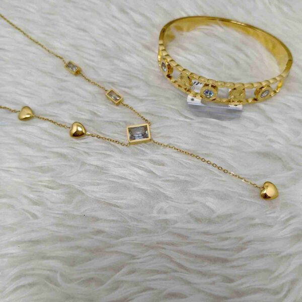Gold Anti Tarnish Cube Design Chain And Flower Bracelet Combo Set (SG91680) - Image 2