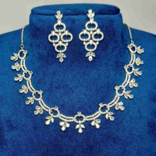 Natural White Flower Design American Diamond Necklace Set With Matching Earrings (SG40412)