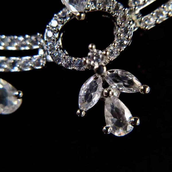 Natural White Flower Design American Diamond Necklace Set With Matching Earrings (SG40412) - Image 3