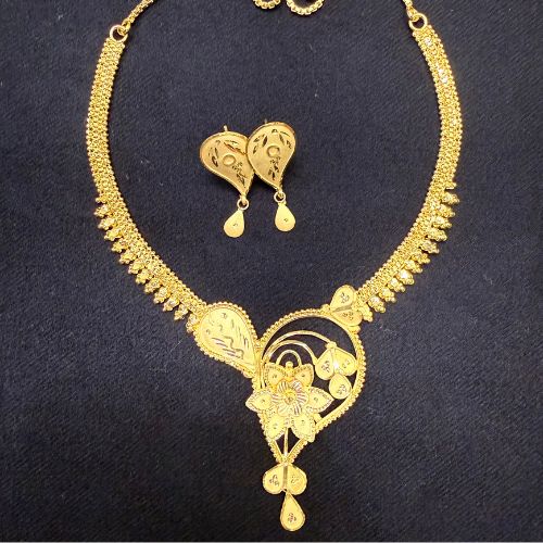 Forming Gold Flower Pattern Necklace Set With Earrings (SG25624) 3 Forming Gold Flower Pattern Necklace Set With Earrings (SG25624) - Image 3