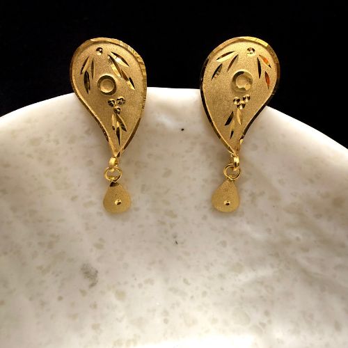 Forming Gold Flower Pattern Necklace Set With Earrings (SG25624) 5 Forming Gold Flower Pattern Necklace Set With Earrings (SG25624) - Image 5