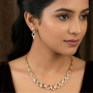 Forming Gold Studded American Diamond AAA Star Cut Stone Oval Necklace Set and Earrings (SG25656)