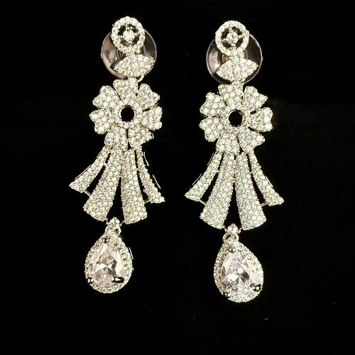 Silver AAA Star-cut American Diamond Neckless Set With Earrings (SG1806) 9 Silver AAA Star-cut American Diamond Neckless Set With Earrings (SG1806) - Image 9